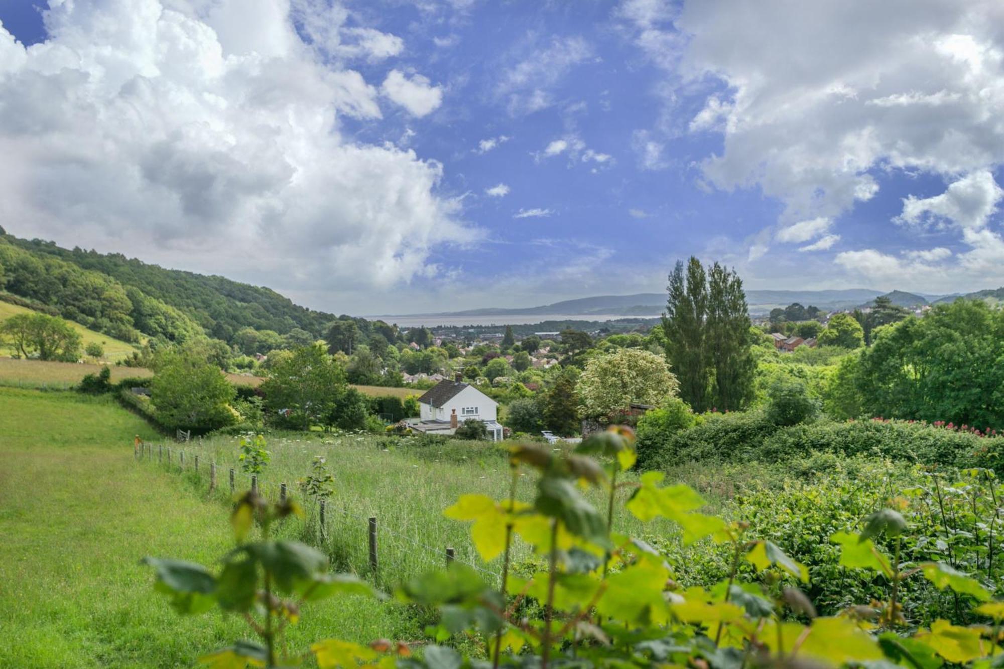 Laburnum Lodge Sleeps 6 Wheelchair Access Minehead Bagian luar foto